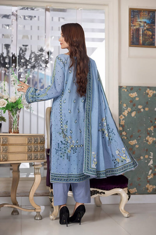 Regalia Lawn 2024 | Embroidered Salwar Kameez