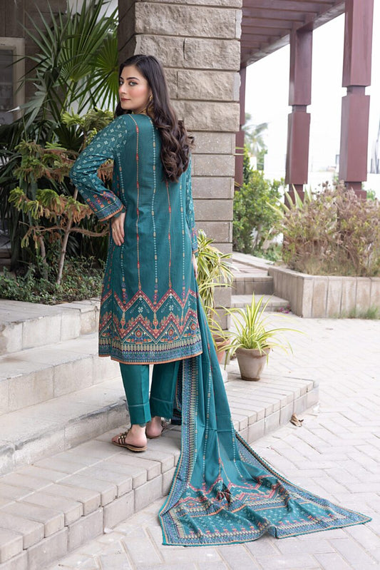 Regalia Lawn 2024 | Embroidered Salwar Kameez