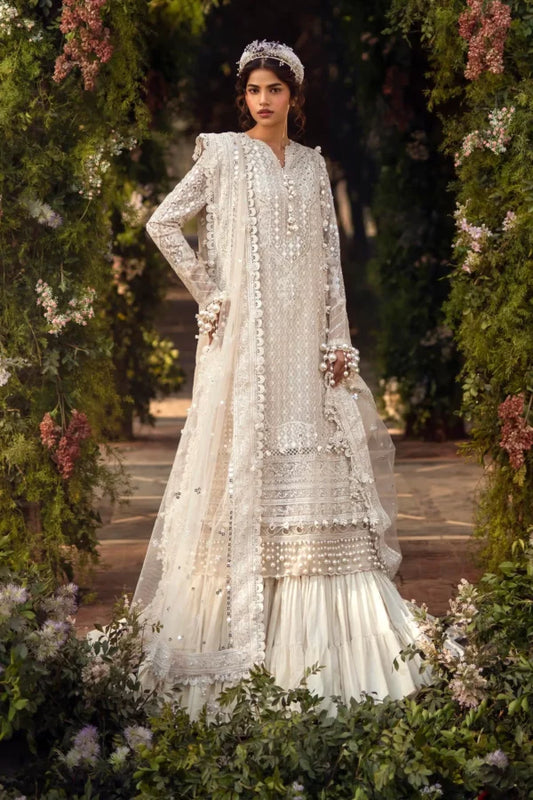 Sana Safinaz Luxury Lawn 2024